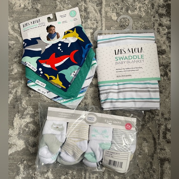 Baby items - Picture 1 of 1